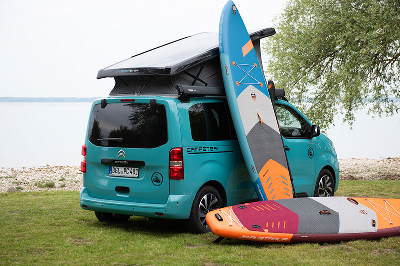 Campervan mit Sub am See. Ein Campingbus im Angebot von Seltenhofer, Regensburg